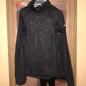 Nike Dri Fit half zip! Snake Print
